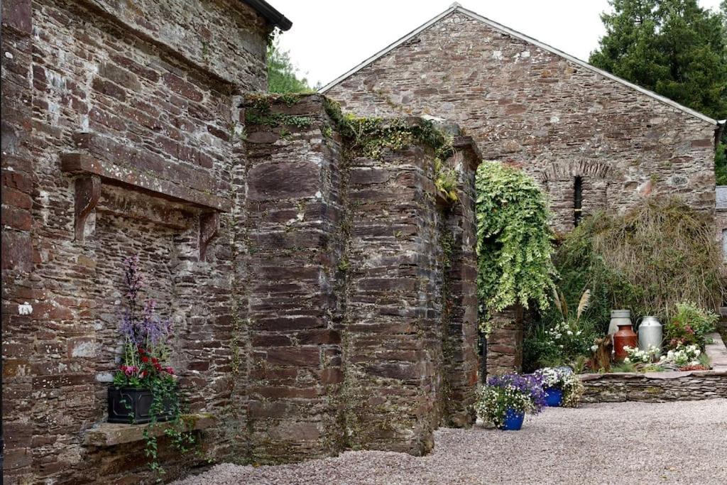 Dripsey Castle Estate Villa Cork Bagian luar foto